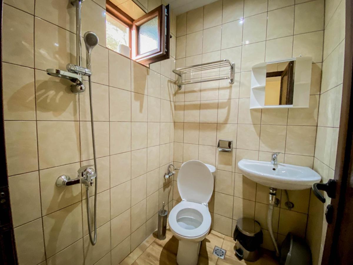 Къща За Гости "Крушунско Ханче" Krushuna Extérieur photo